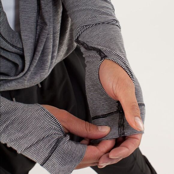 Lululemon Iconic Sweater Wrap - Picture 6 of 12